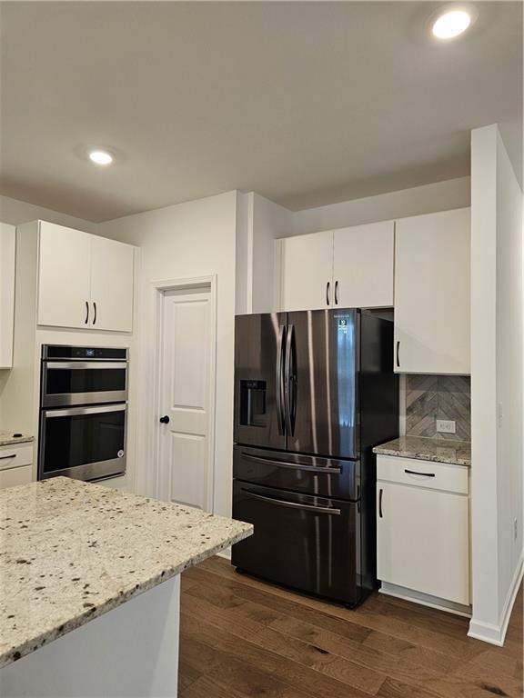 Building Photo - 5025 Bellehurst Ln