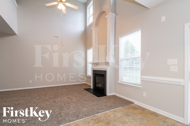 Building Photo - 2592 Viola Ct