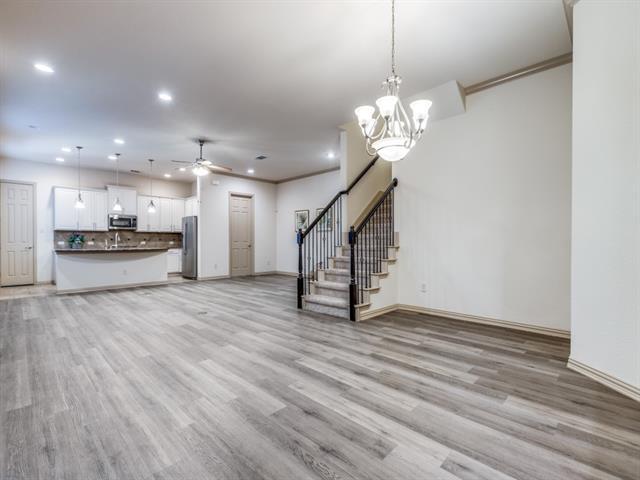 Building Photo - 2465 Embleton Dr