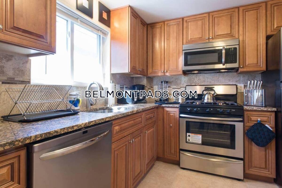 37 Oxford Cir, Belmont, MA 02478 Room for Rent in Belmont, MA