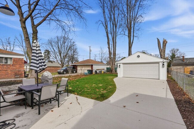 Foto del edificio - 3202 N Connecticut Ave