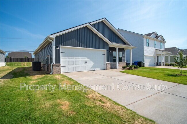 Building Photo - 22821 Dashwood Ln