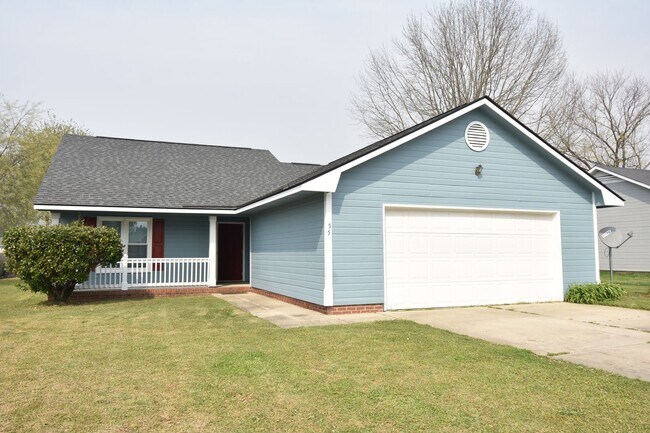 Building Photo - Updated 3 Bedroom and 2 Bath Home