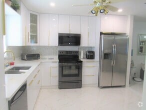 Building Photo - 178 Cape Cod Cir
