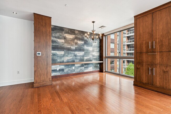 Foto del edificio - 201 Marin Blvd