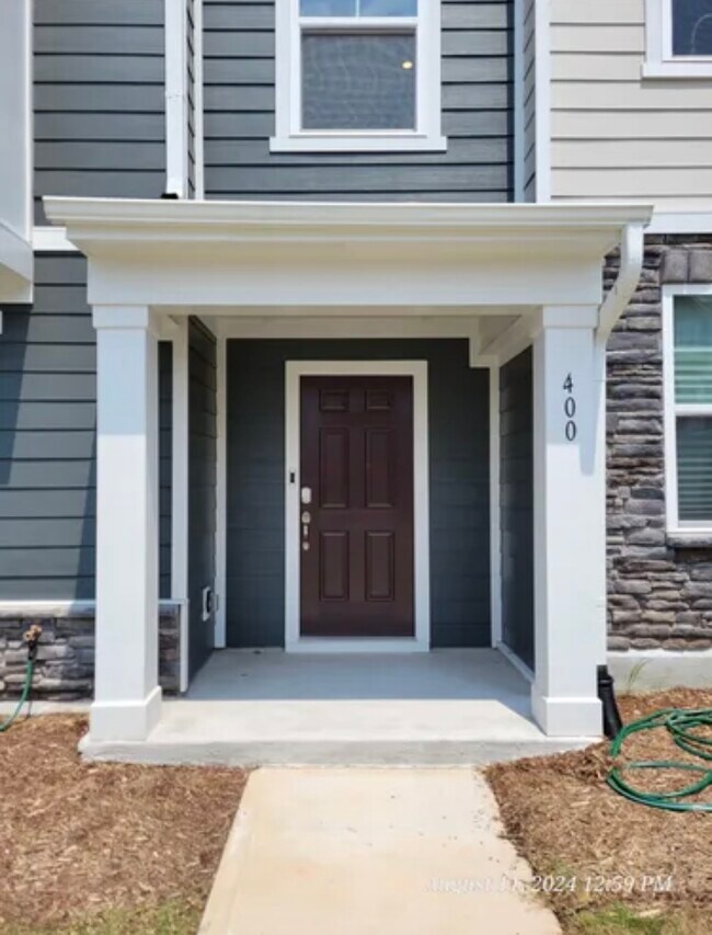 Building Photo - 400 Carolina Springs Blvd