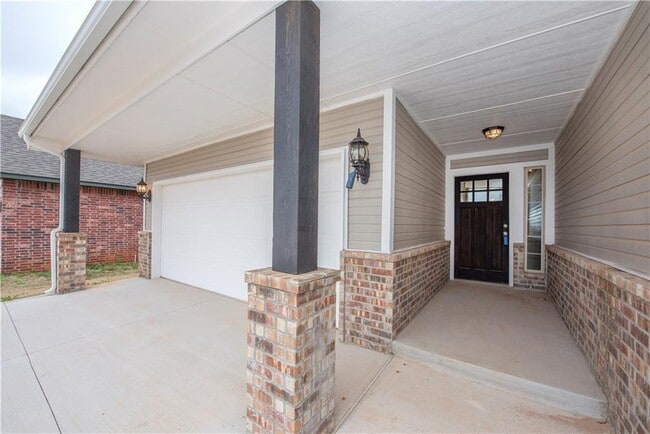 Building Photo - 8004 NW 160th Terrace