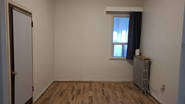 Building Photo - 423 Margueretta St