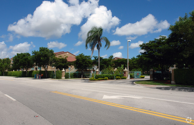 Exterior Photo - Siesta Pointe