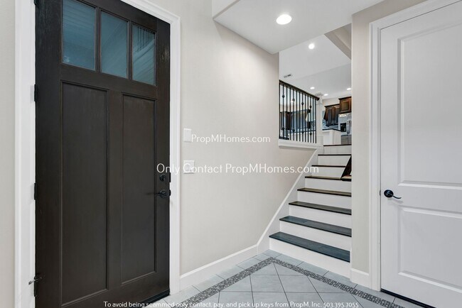 Building Photo - Elegant Family Home with Spa-Like Primary ...