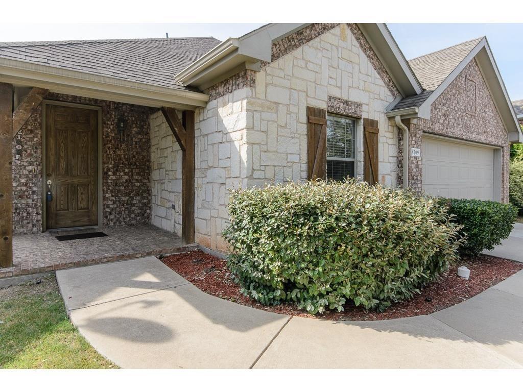 Primary Photo - 8209 Olympia Dr