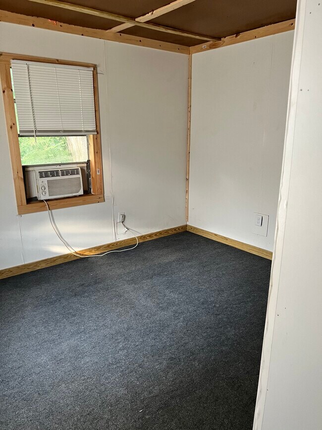 409 Grant St, Hooks, TX 75561 House Rental in Hooks, TX