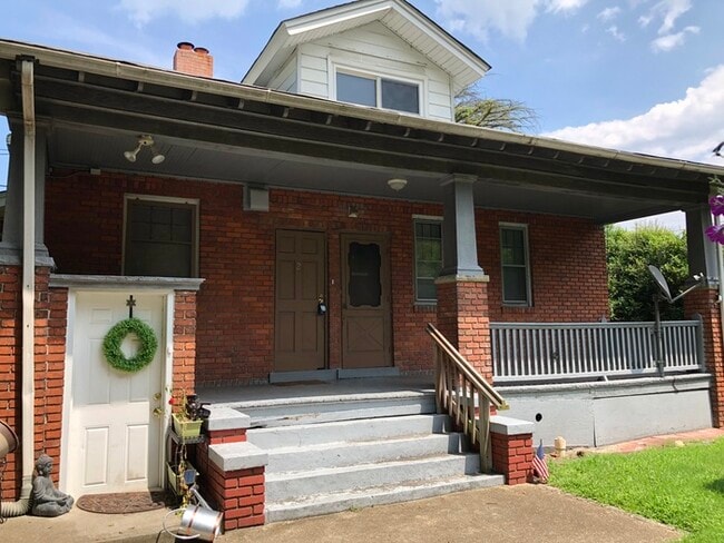Photo - 156 Dupont Cir (Norfolk, VA) House