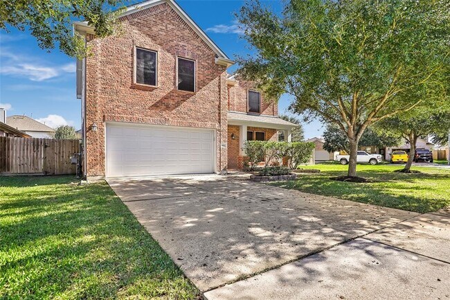Building Photo - 8214 Mandalay Bay Dr
