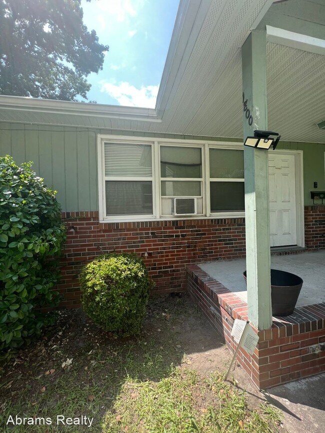 Building Photo - 2 br, 1 bath House - 1800 Bourbon Ave, Unit A