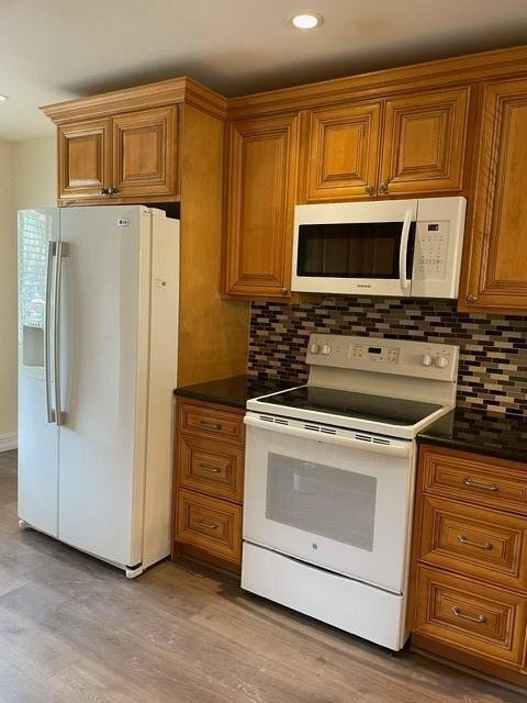 Building Photo - 448 Lakeview Drive Apt #4, Weston, FL 3332...