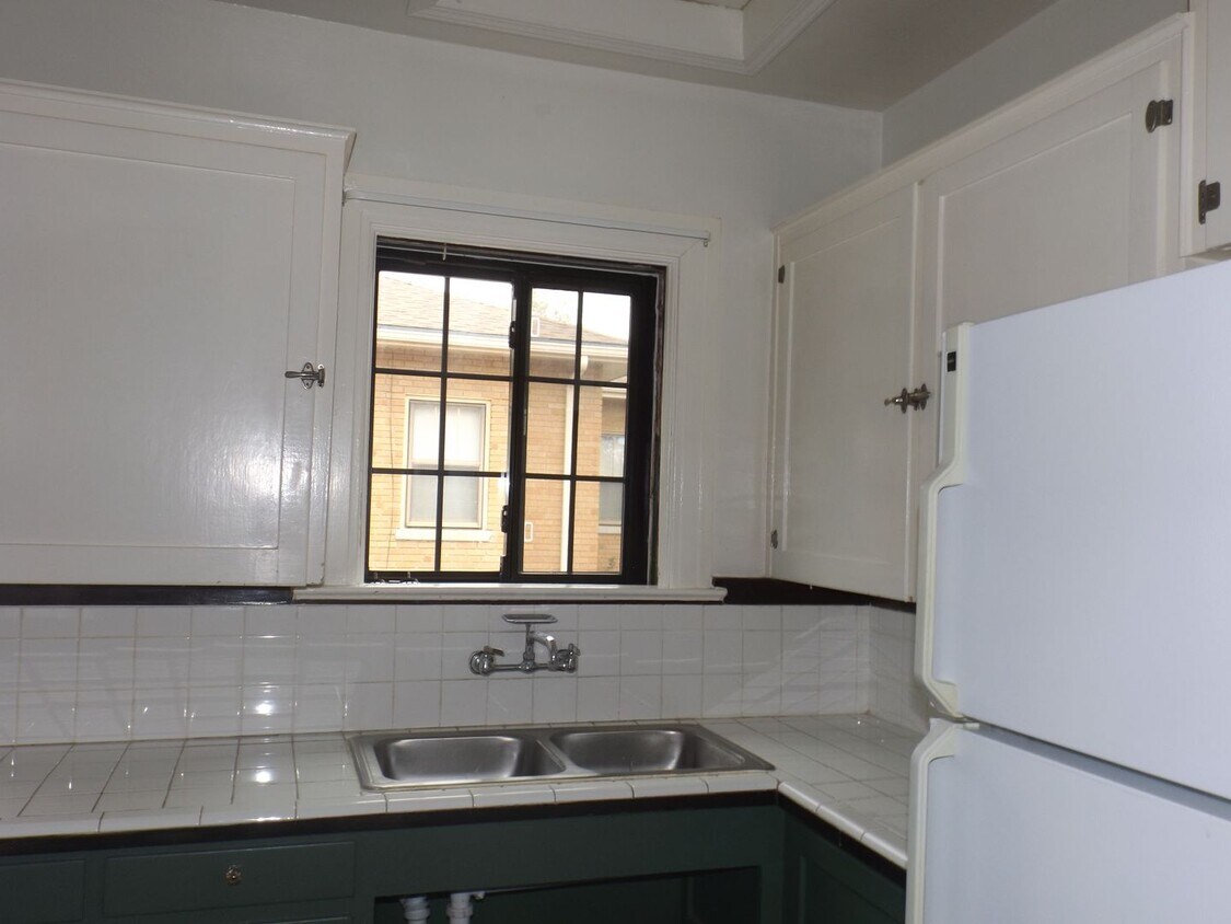 Foto principal - 807 Black St
