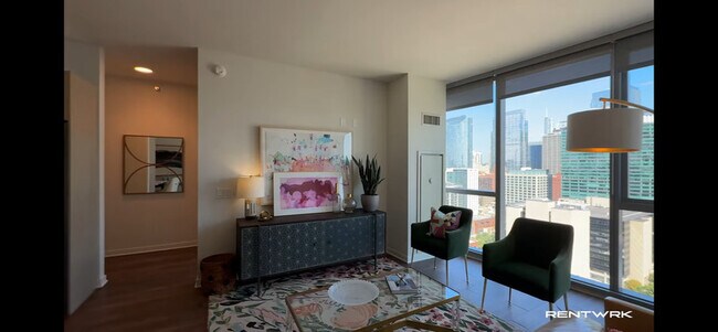 Foto del edificio - 737 W Washington Blvd