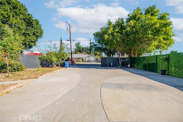 Foto del edificio - 8561 Orion Ave