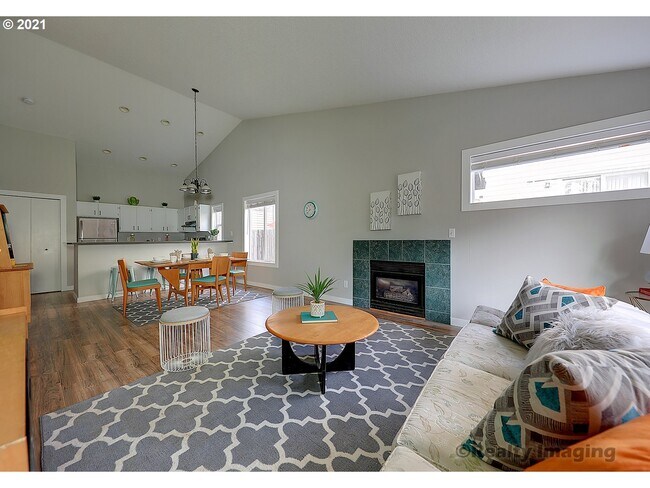 Photo - 476 SW 150th Ave Apartment