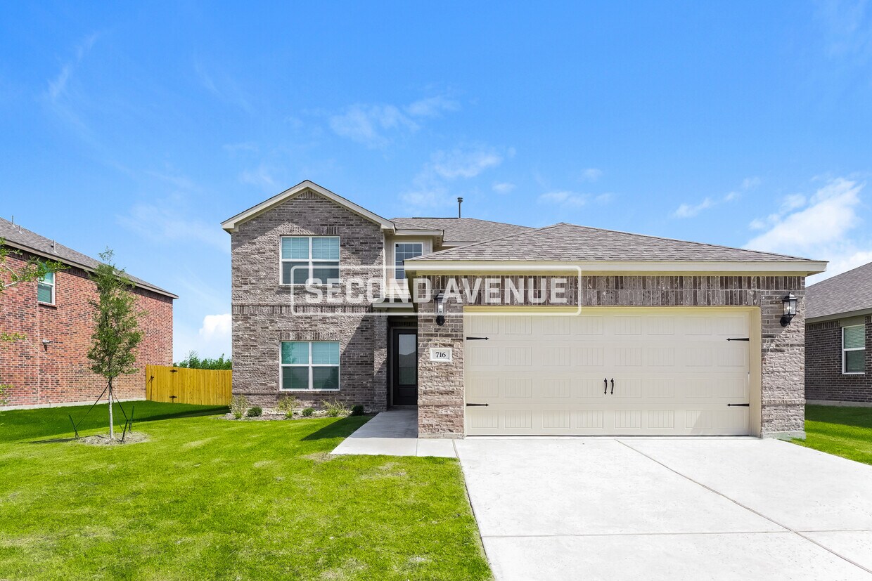 Foto principal - 716 Springhill DR