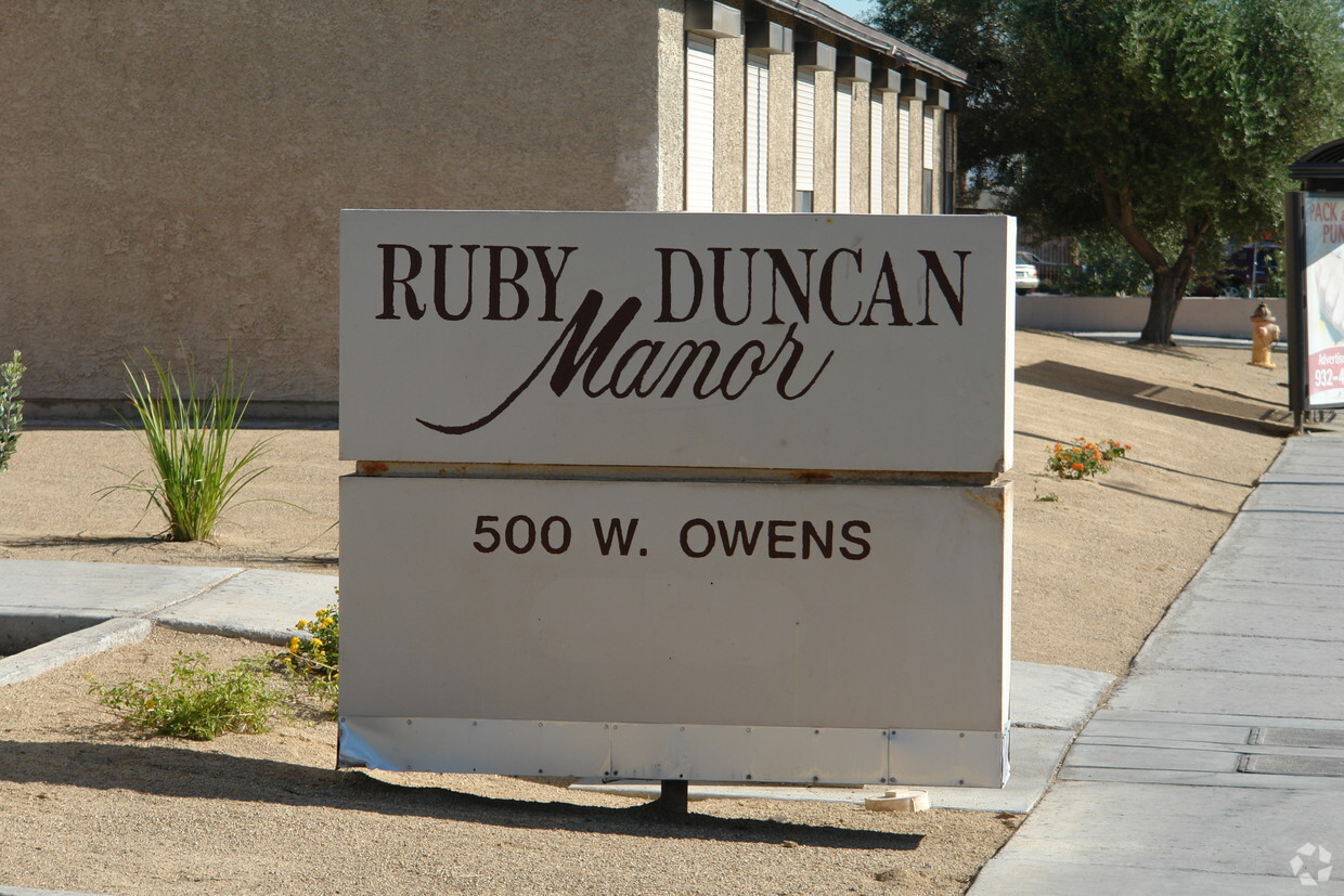 Foto del edificio - Ruby Duncan Manor