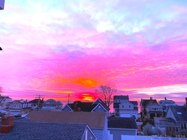 Building Photo - 20 Grant St