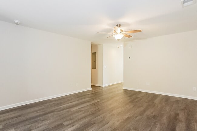 Building Photo - 2097 Catlet Ct