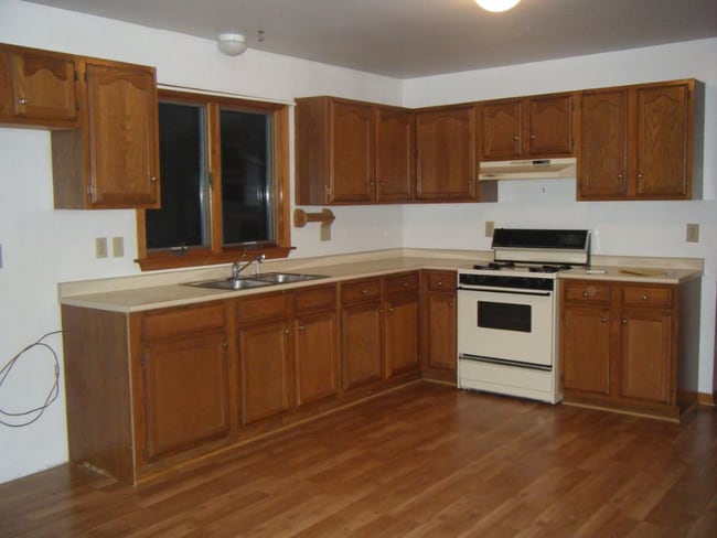 Foto del edificio - 921-923 S Kelley Rd