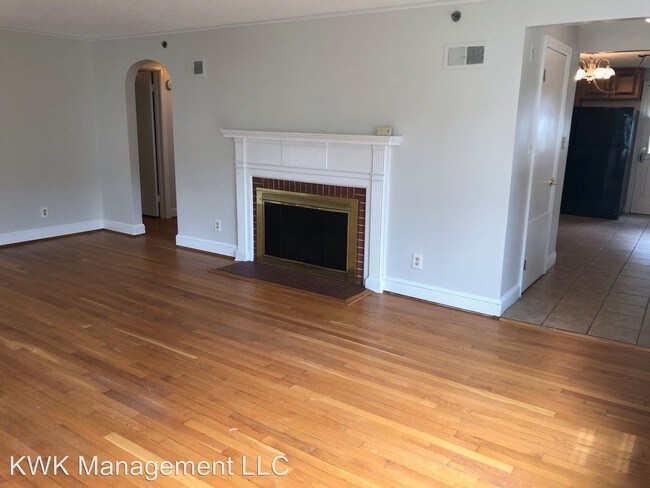 Building Photo - 4 br, 3 bath House - 315 Henry Street