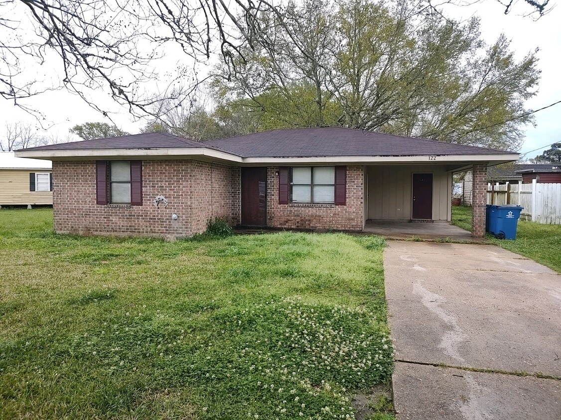 122 Winnie St, Jennings, LA 70546 House Rental in Jennings, LA