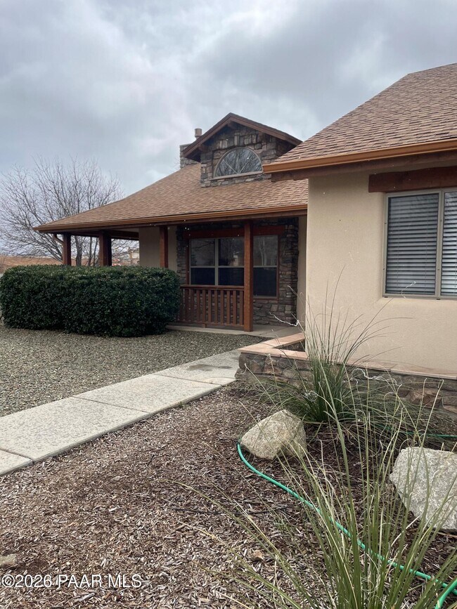 Foto del edificio - 2575 Solar View Dr