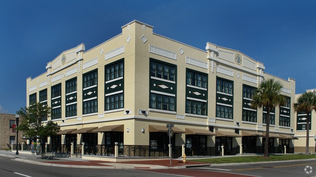 Building Photo - 3rd & Main