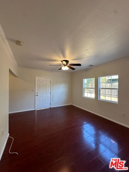 Building Photo - 10429 Oro Vista Ave