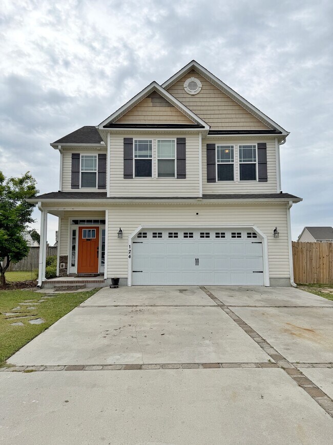 Building Photo - 124 Landover Drive