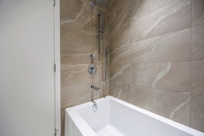 Building Photo - 6500 Minoru Blvd