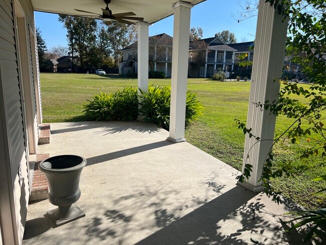 Back Porch - 38035 Post Office Rd