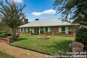 Foto del edificio - 3413 Foxbriar Ln