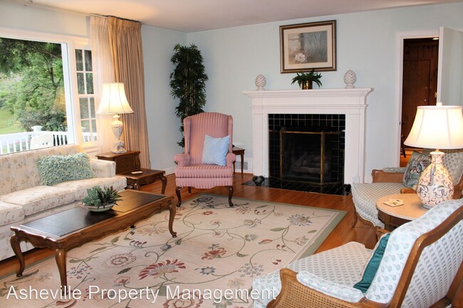 Building Photo - 3 br, 2 bath House - 162 Wembley Rd.