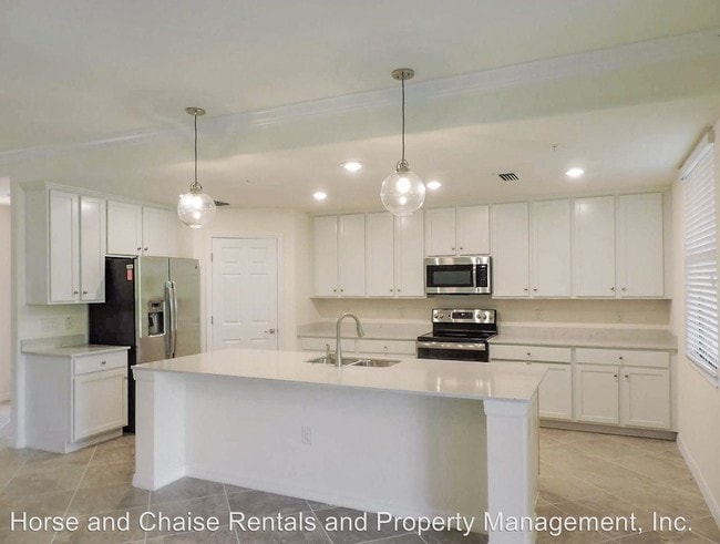 Building Photo - 3 br, 2 bath House - 23329 Awabuki Dr