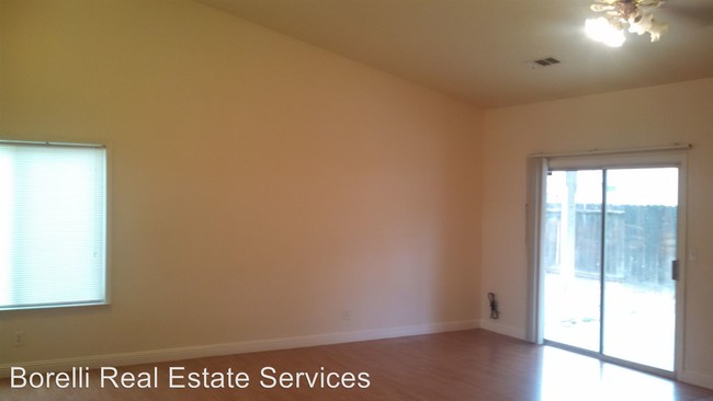 Building Photo - 13739 Luis Ct