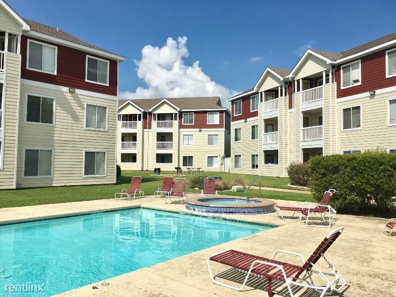 Primary Photo - 1 br, 1 bath Condo - 519 Southwest Parkway