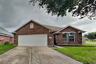 Building Photo - 22502 Holbrook Springs Ct