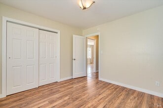 Building Photo - 2109 Montecito Ave