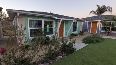 Building Photo - 4885 Naples St