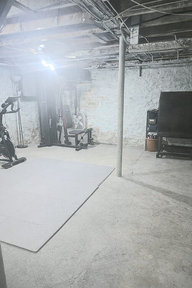 Foto del edificio - 26 Caswell Ct