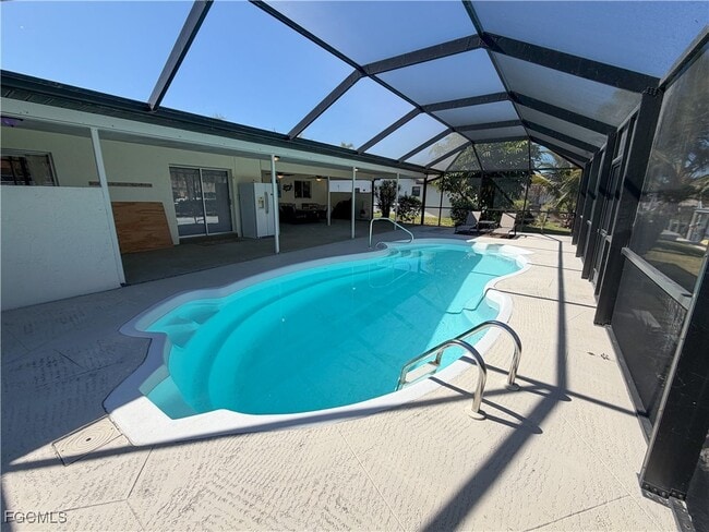 Building Photo - 1115 SW 54th Ln