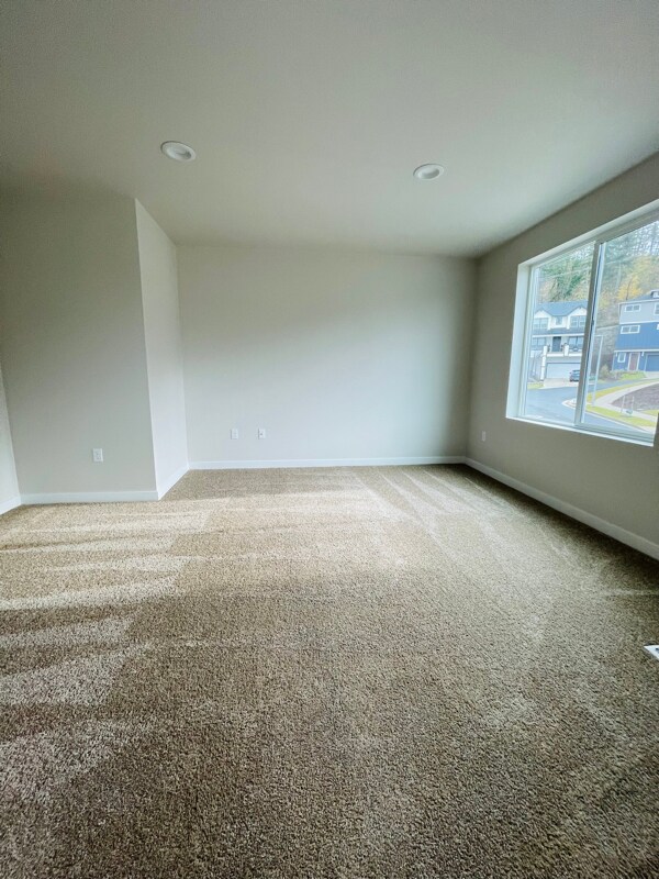 Foto del edificio - 3472 Deerfern Rd