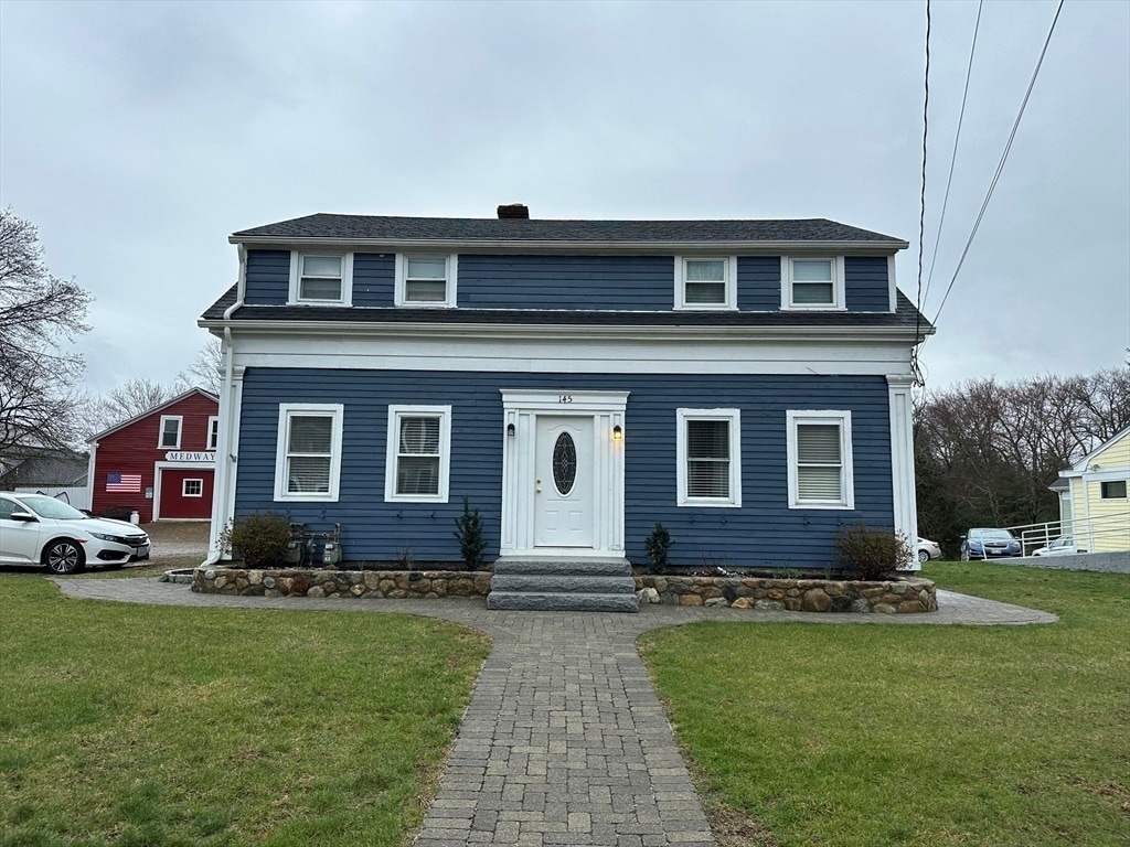 Primary Photo - 145 Main St