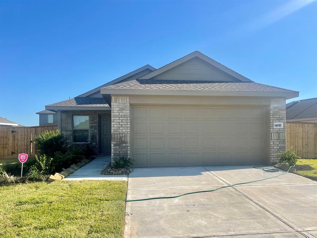 14610 Woodcott Warren Way, Rosharon, TX 77583 House Rental in